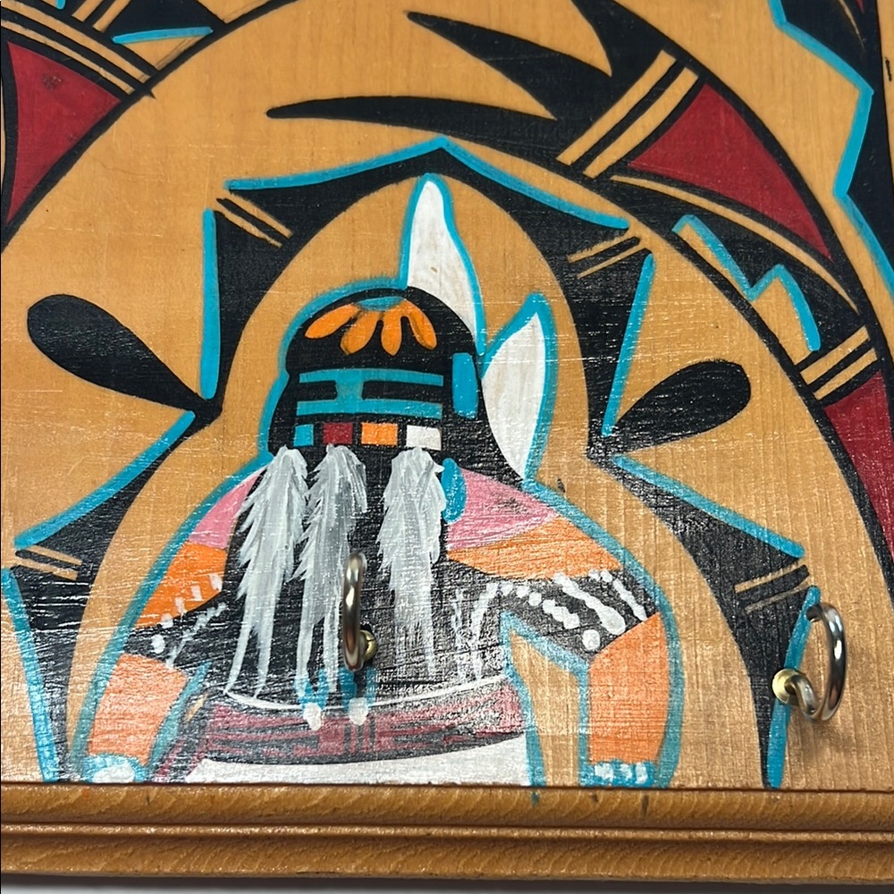 Handcrafted Native American Key Holder. - Picture 2 of 4
